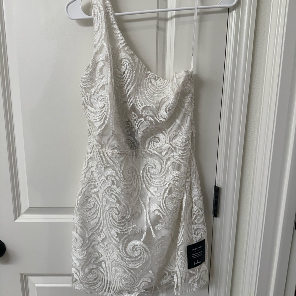 NWT Lulu's White One-Shoulder Dress